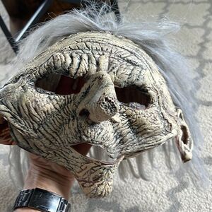 VTG 1998 the paper magic group mask rare old scary lady witch . In EUC